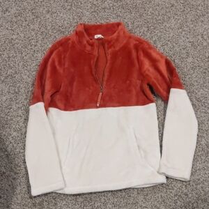 Hem & Thread Deep Rose and Cream Fleece Pullover